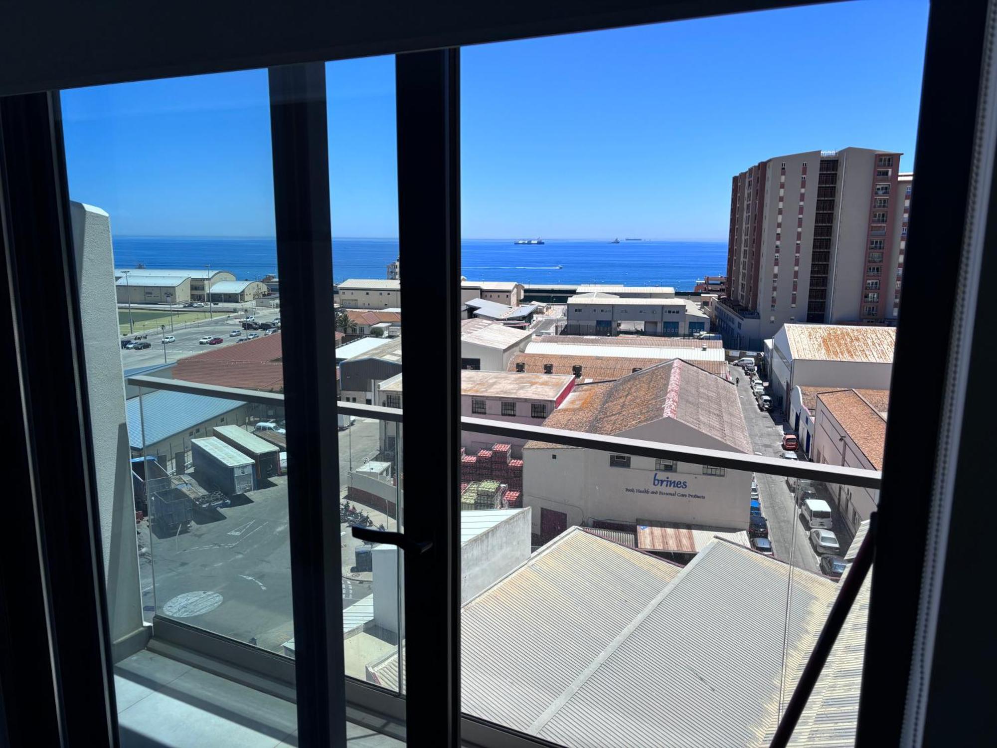The Hub Apartment Gibraltar Bagian luar foto