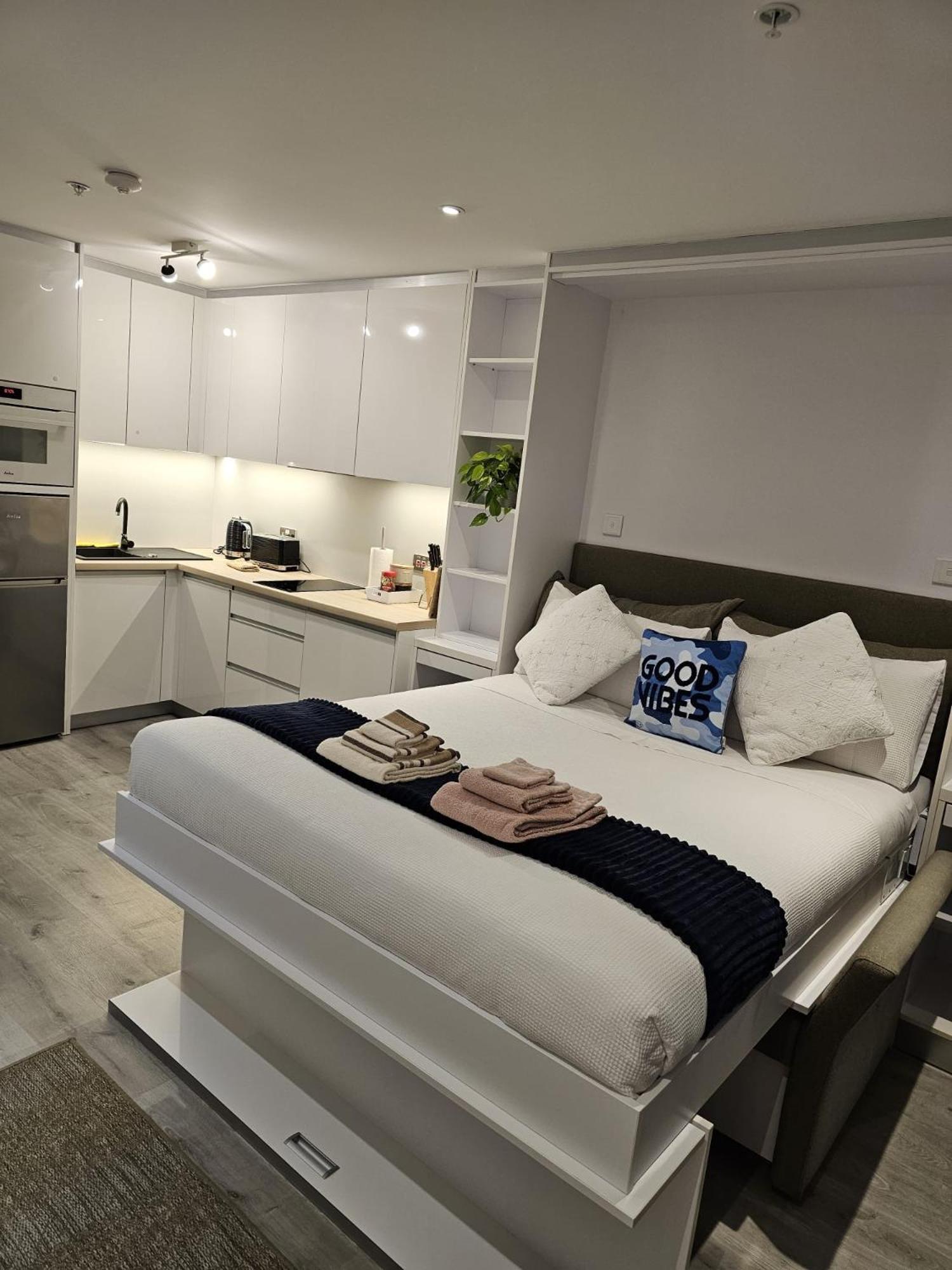 The Hub Apartment Gibraltar Bagian luar foto