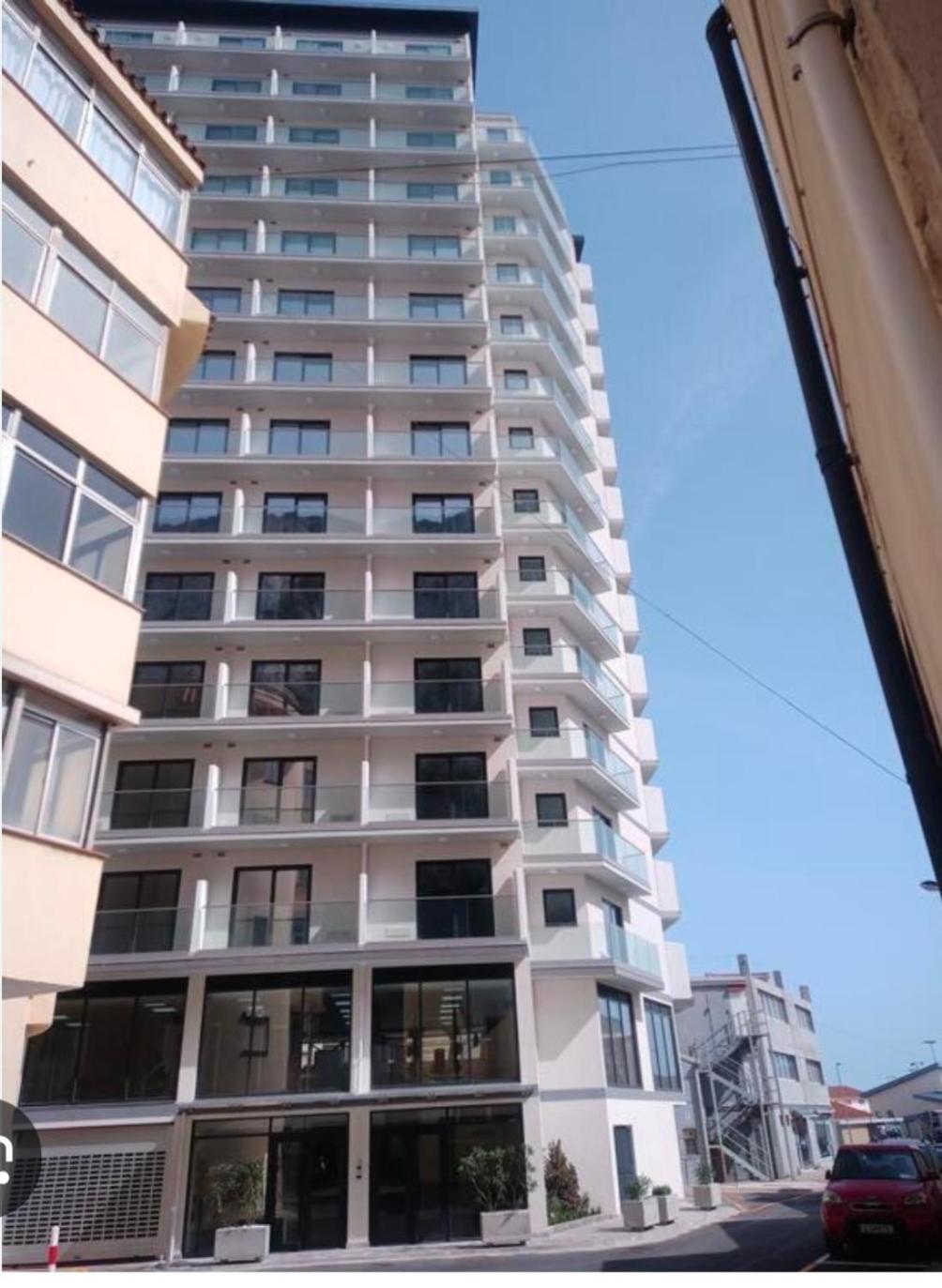 The Hub Apartment Gibraltar Bagian luar foto